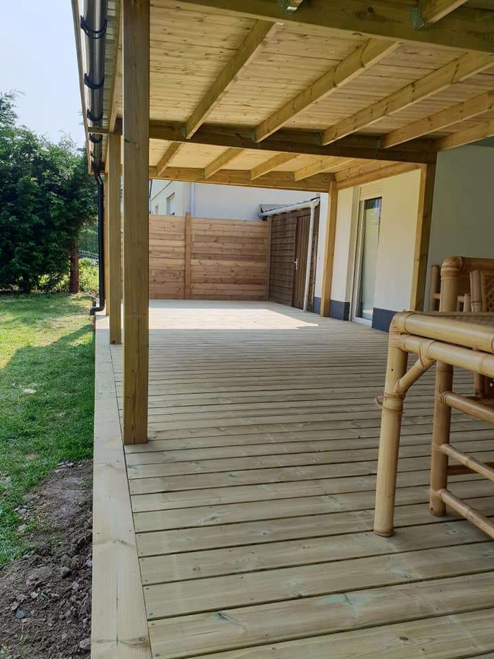 bois de construction extérieur