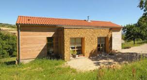 maison bois et pierre